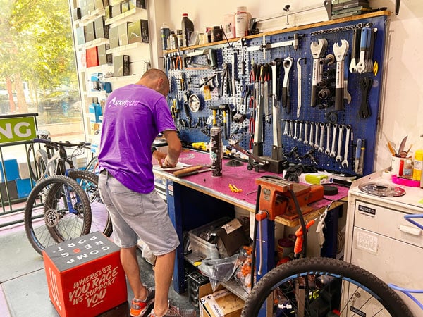 service biciclete Sport Guru, Bld. Unirii 69, Bucuresti