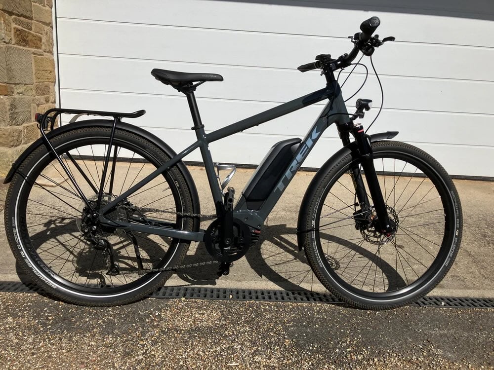 Bicicleta electrică TREK pentru șosea