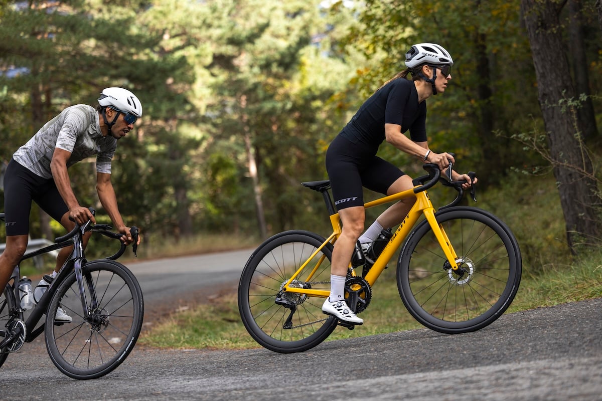 Bicicleta Scott de șosea