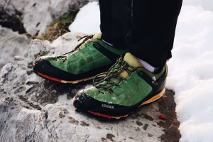 Bocanci Salewa vs Garmont: Ce alegi pentru drumeție și trekking pe munte?